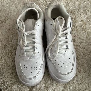 Women Nike Air Forces (4)